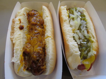 Illustration for article titled Burger King's Hot Dogs Are A Tasteful Middle Finger To Uppity Fast Food